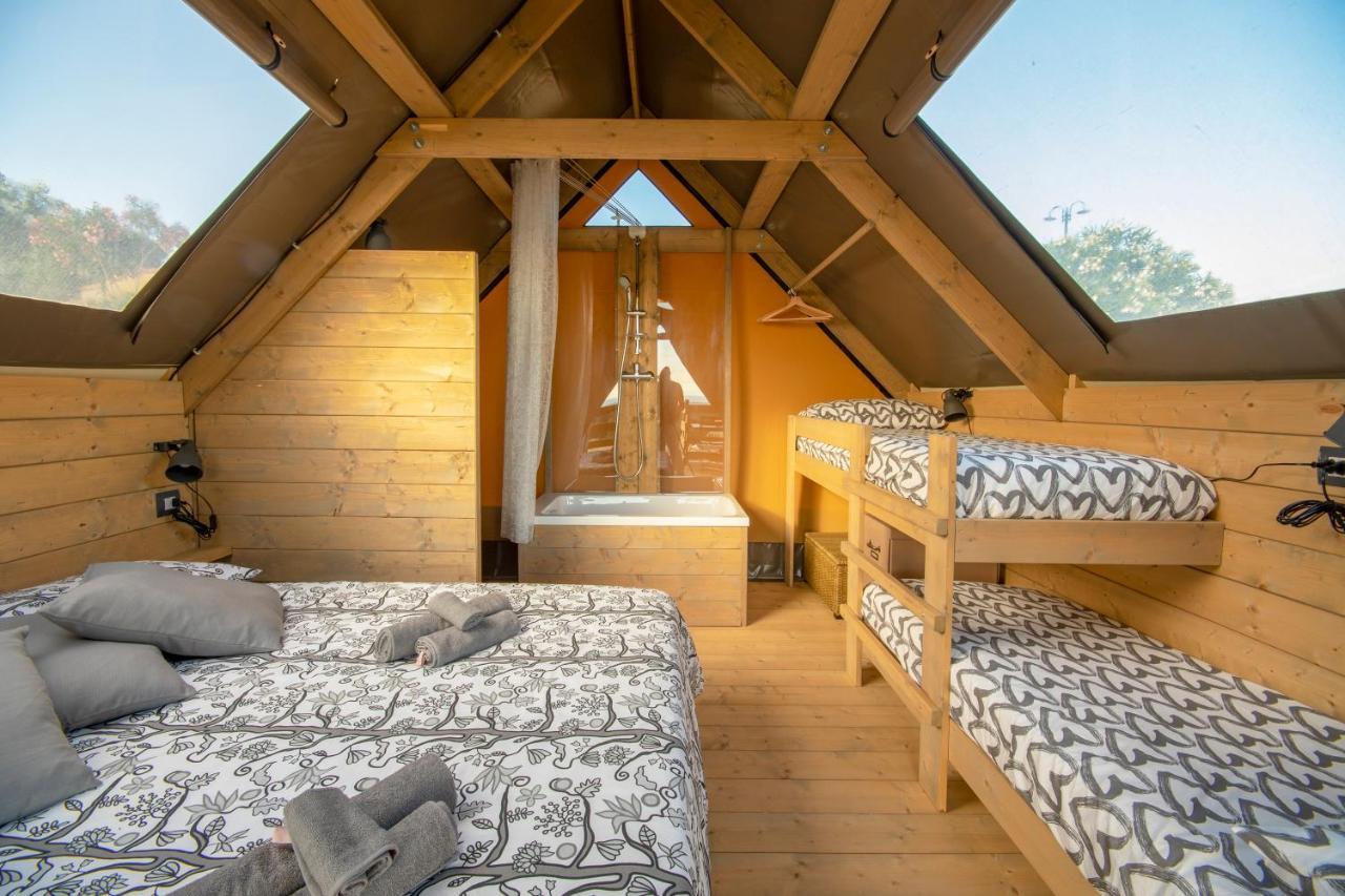 Glamping Debbiare Hotel Riparbella Ngoại thất bức ảnh