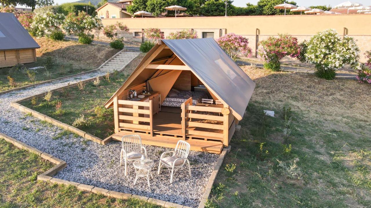 Glamping Debbiare Hotel Riparbella Ngoại thất bức ảnh