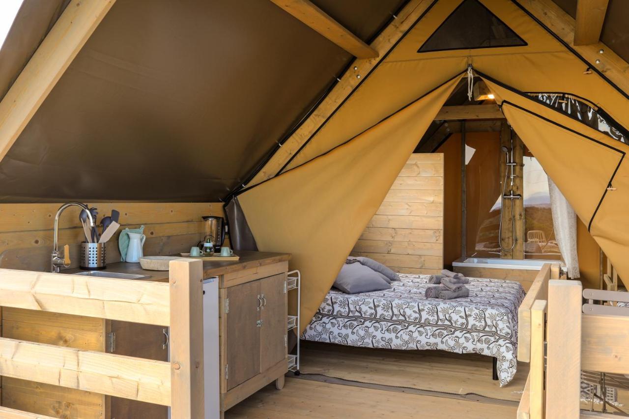 Glamping Debbiare Hotel Riparbella Ngoại thất bức ảnh